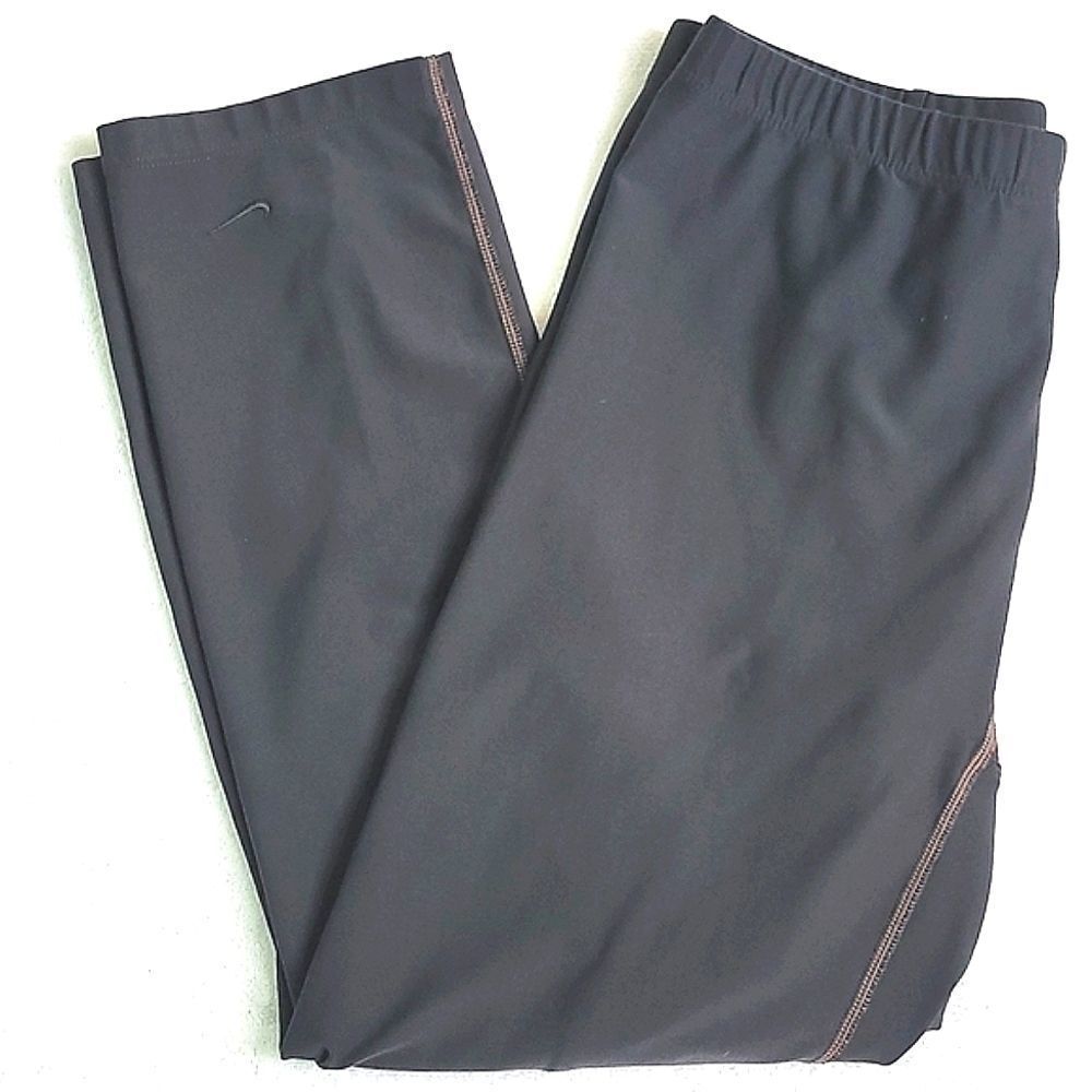 Nike Crop Leggings  